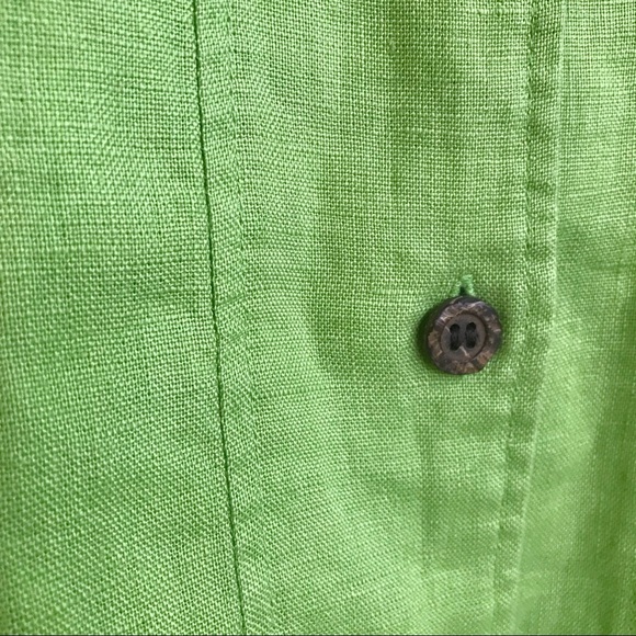 Retro linen button up top - Picture 3 of 3